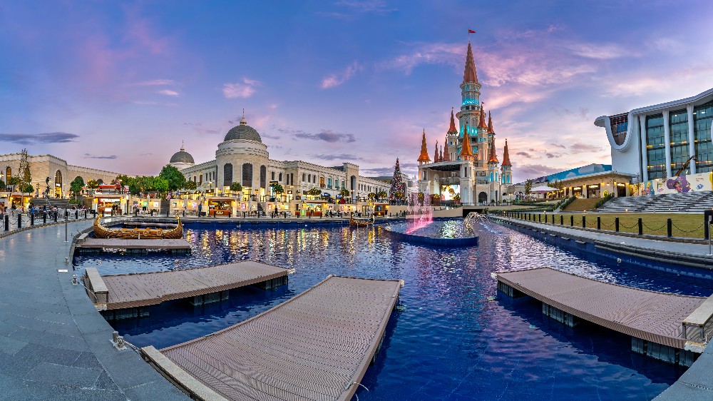 Antalya’da Fotoğraf Çekilecek En Güzel Yerler: Manzaralarla Dolu Bir Seyahat Rehberi