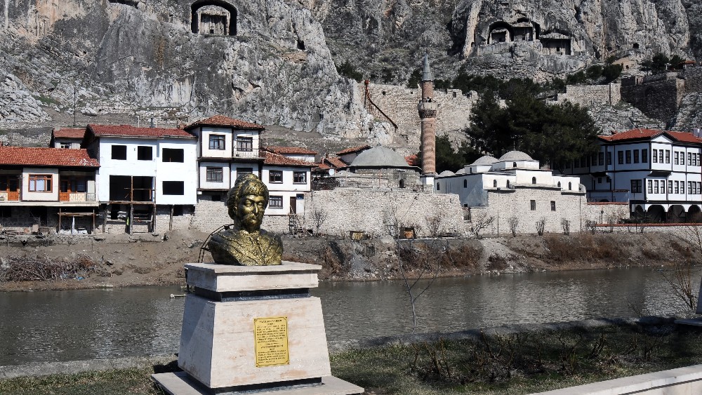 Amasya: Osmanlı Şehzadeler Şehri ve Tarihi Güzellikleri