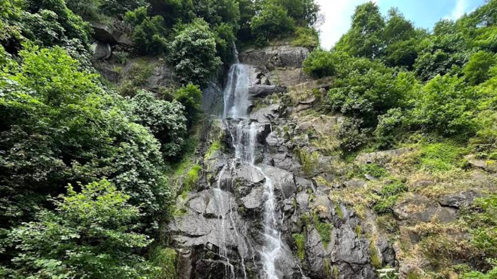 Rize’de Doğanın Kalbinde: Şelaleler ve Keşfedilecek Güzellikler