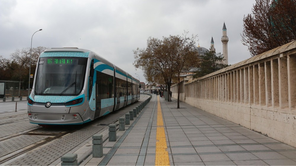 Konya’da Ulaşım Rehberi: Şehir İçi ve Şehirler Arası Ulaşım İmkanları