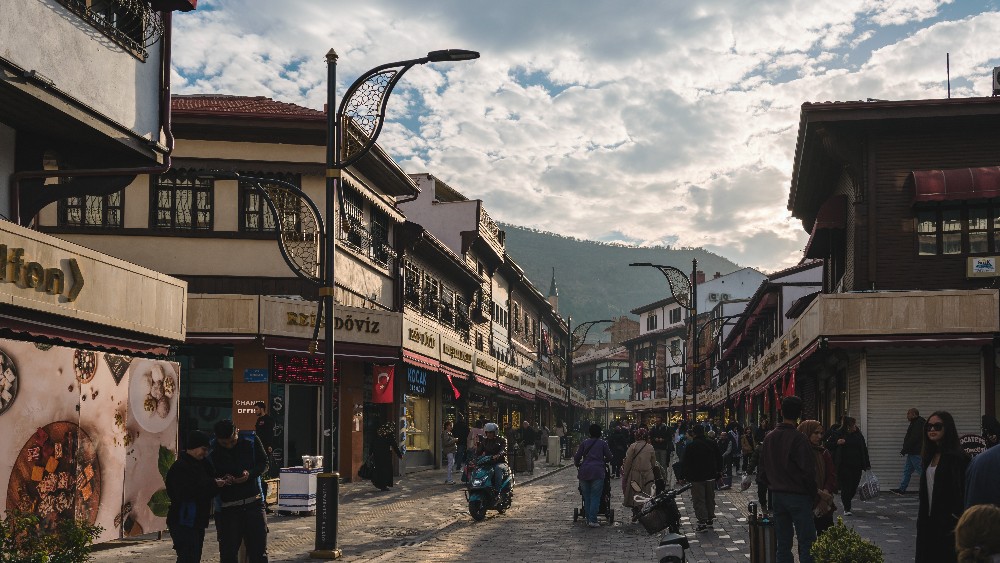 Afyonkarahisar’da Günlük Gezi Rotaları: Keşfedilecek Güzellikler ve Aktiviteler