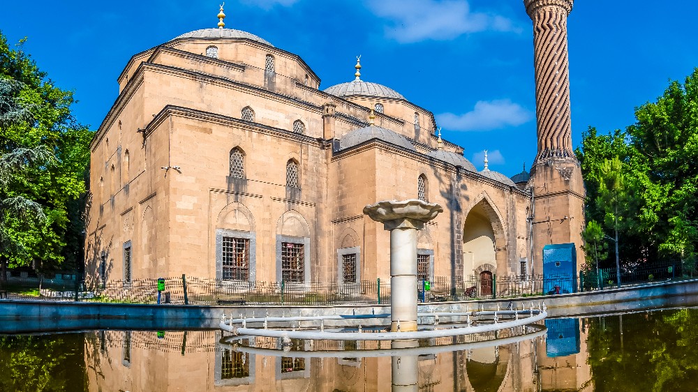 Afyonkarahisar’ın Kültürel Yapısı: İç Ege’nin Kalbinde Bir Keşif