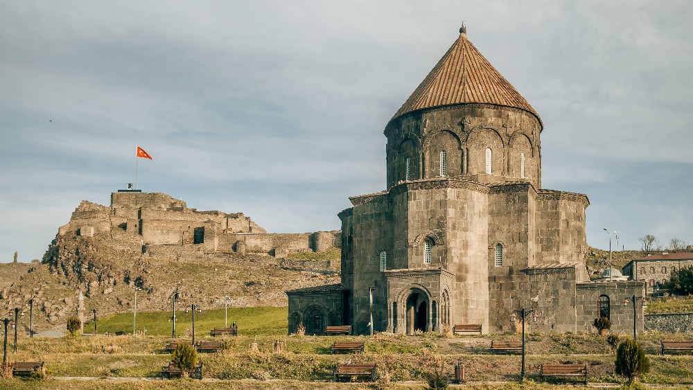 Kars: Tarih ve Doğanın Buluştuğu Stratejik Bir Destinasyon