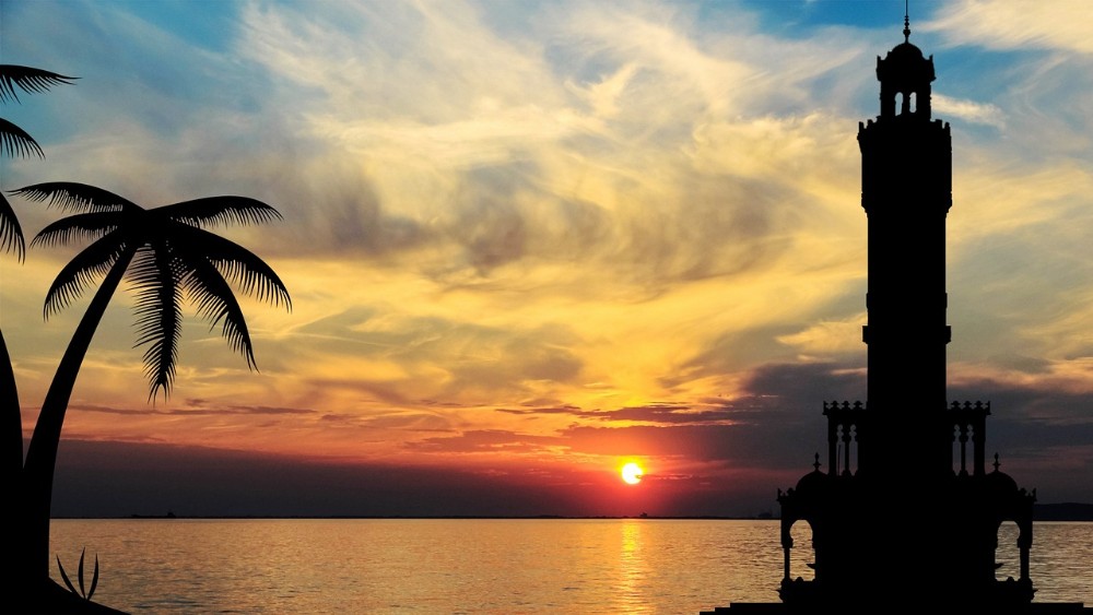 İzmir Gezi Rehberi: Eşsiz Bir Seyahat Deneyimi İçin Kapsamlı Rehber