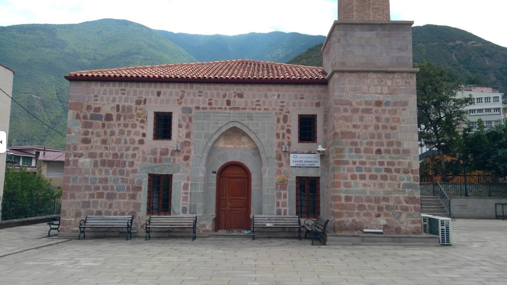 Artvin’in Tarihi Camileri: Osmanlı Mirasının İzinde Bir Seyahat Rehberi