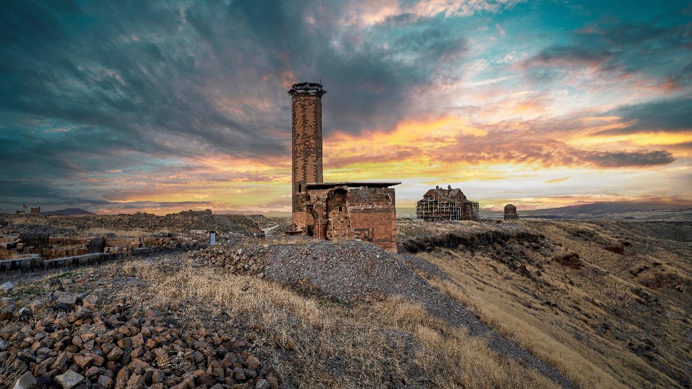 Ani Antik Kenti Rehberi: Tarih ve Doğanın Buluştuğu Eşsiz Bir Destinasyon