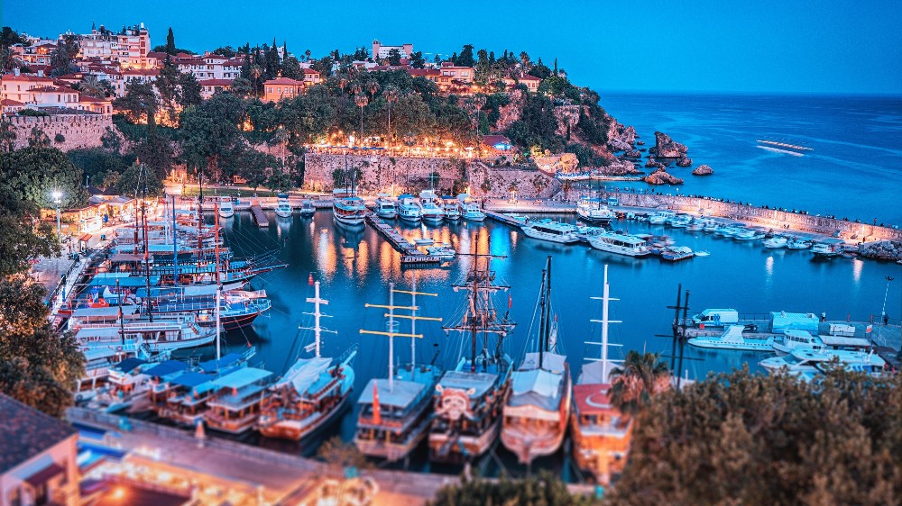 Antalya’nın Eski İsimleri: Attaleia’nın Tarihsel Yolculuğu