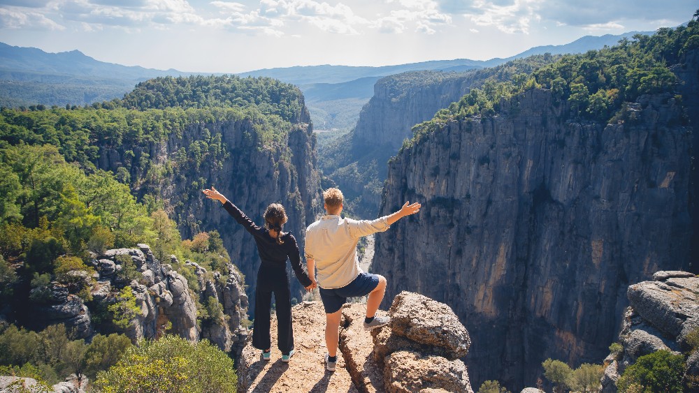 Antalya’da Görülmesi Gereken 10 Eşsiz Yer ve Aktiviteler