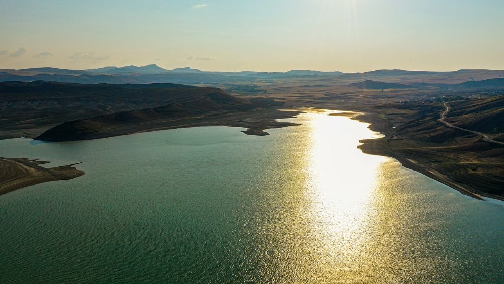 Gürün Gökpınar Gölü: Doğanın Kalbinde Unutulmaz Bir Kaçamak