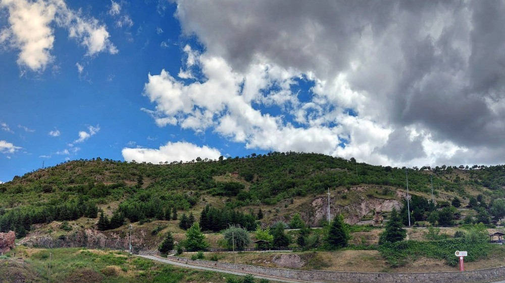 Afyonkarahisar’da Doğa ile İç İçe Kamp ve Karavan Alanları: Keşfetmeye Hazır Bir Cennet