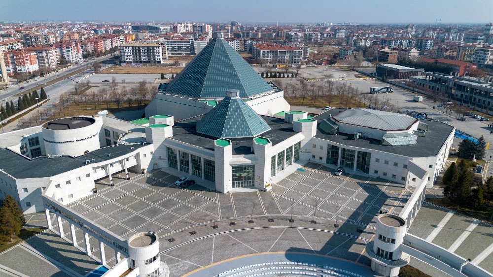 Konya’da Keşfedilmesi Gereken En Popüler Turistik Noktalar