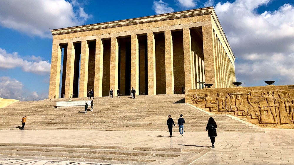 Anıtkabir Rehberi: Türkiye'nin Kalbinde Bir Anıt