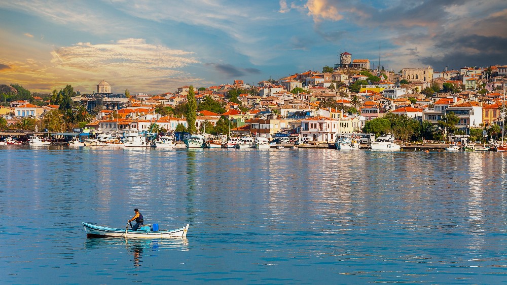 Ayvalık ve Cunda Adası: Tarih, Doğa ve Lezzet Dolu Bir Seyahat Rehberi