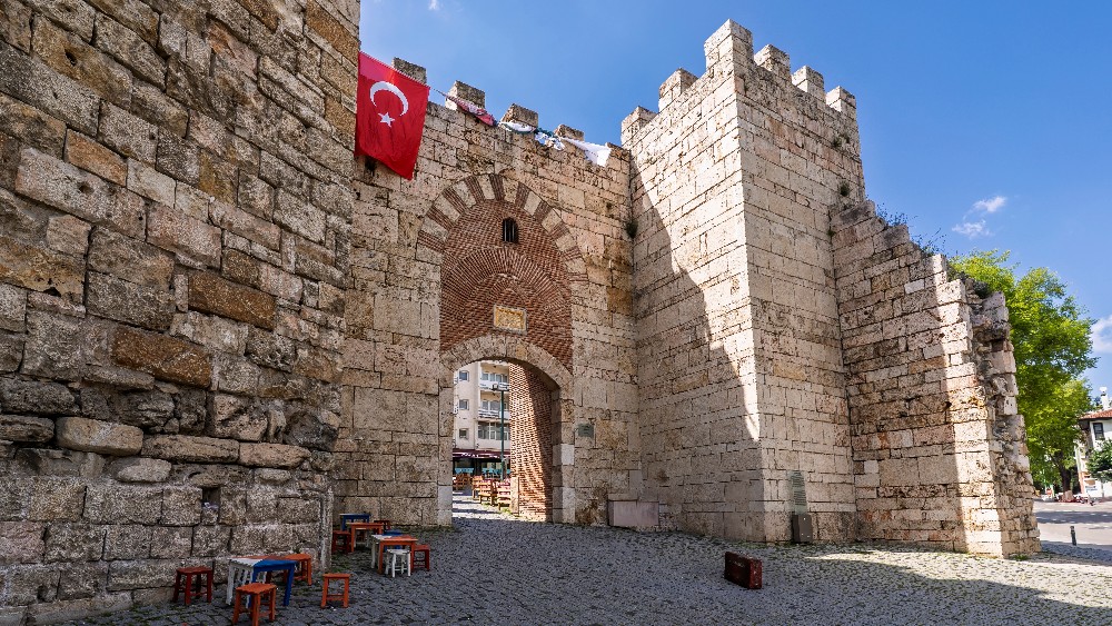 Bursa'nın Roma ve Bizans Dönemi: Tarih ve Kültürün İzinde Bir Gezi Rehberi