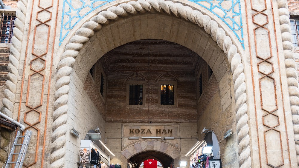 Bursa Hanlar Bölgesi: Tarih ve Ticaretin Buluşma Noktası