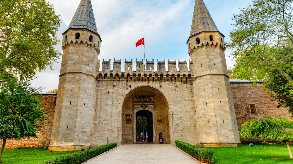 İstanbul’da Osmanlı İzleri: Tarih ve Kültürle Dolu Bir Gezi Rehberi