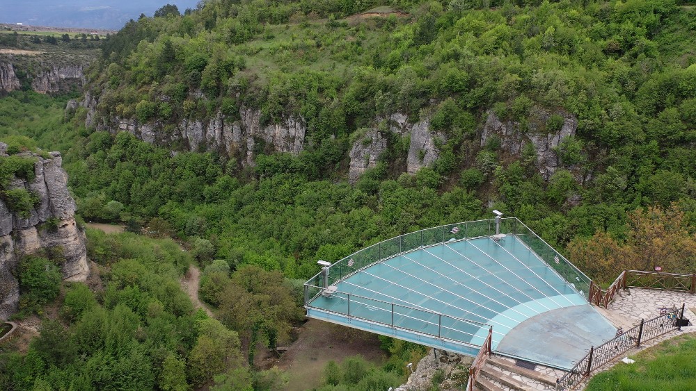 İncekaya Su Kemeri: Tarih ve Doğanın Buluştuğu Eşsiz Bir Destinasyon