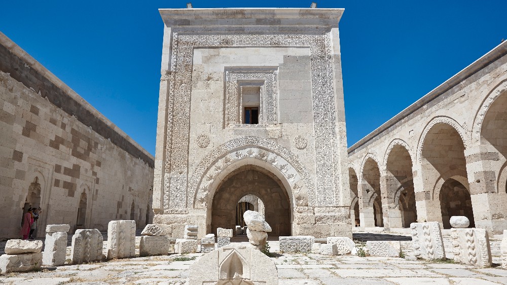 Konya Tarihine Genel Bakış: Antik Çağlardan Günümüze Uzanan Bir Seyahat Rehberi