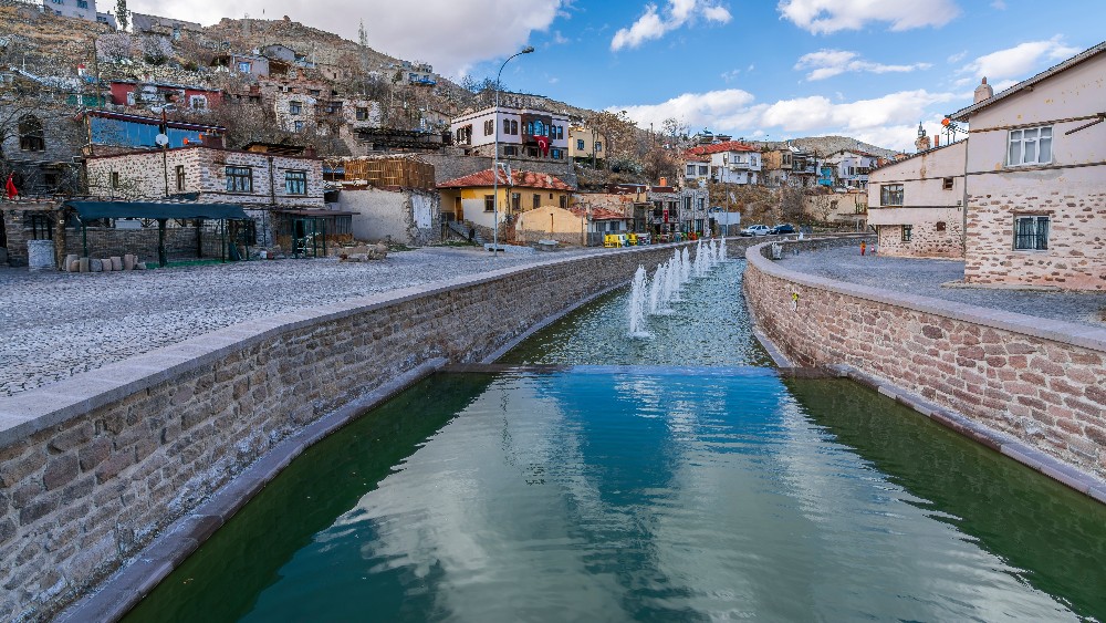 Konya’da Günlük Gezi Rotaları: Tarih, Kültür ve Lezzet Dolu Bir Gün