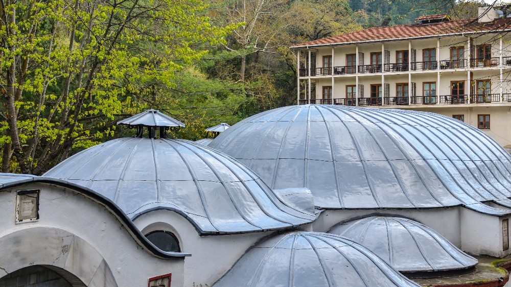 Yalova'daki Tarihi Yapılar: Osmanlı ve Cumhuriyet Döneminin İzleri