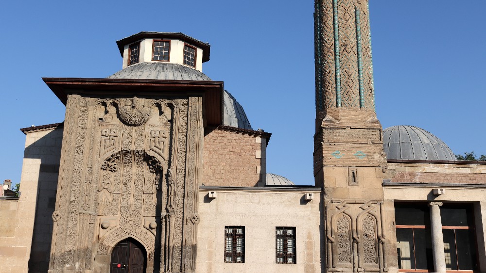 Konya’nın Eski İsimleri: İkonion’dan Günümüze Tarihi Bir Yolculuk