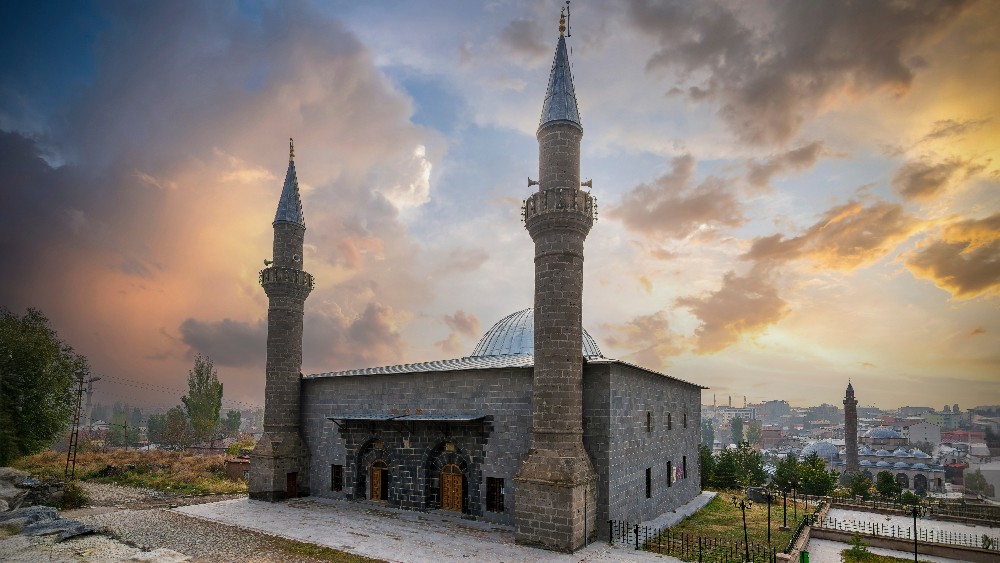 Kars Selçuklu Dönemi: Tarih ve Kültürün Buluşma Noktası