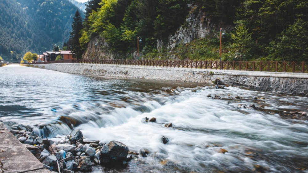 Trabzon’da Balayı Tatili: Doğanın Kalbinde Romantik Bir Kaçamak